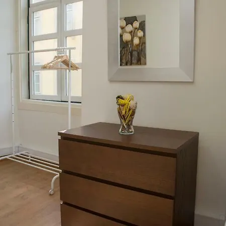 Pink Street House Apartment