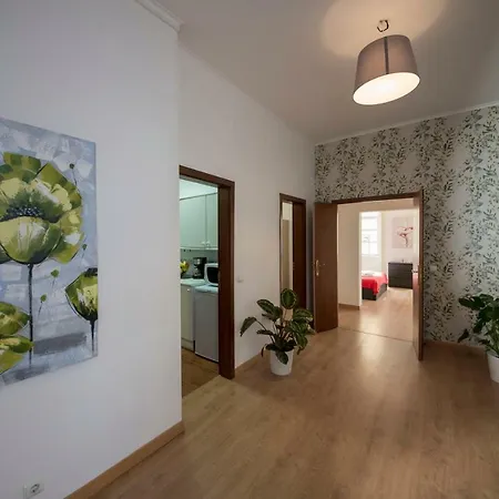 Appartement Pink Street House *